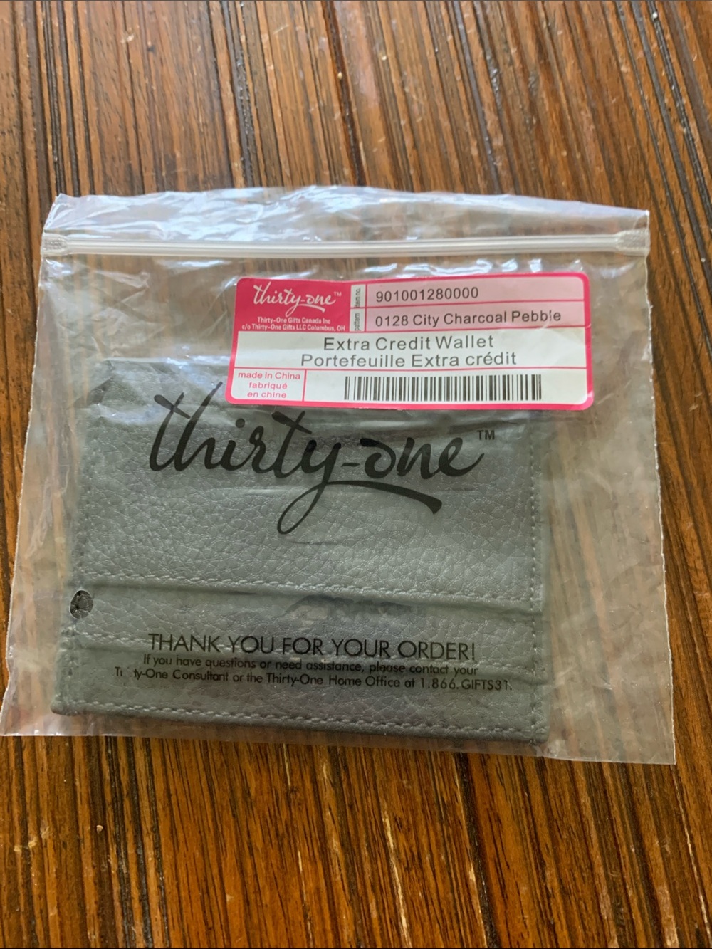 thirty-one City Charcoal Pebble Extra Credit Wallet